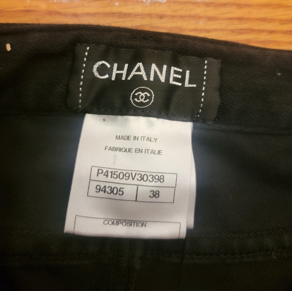 Chanel CC Logo Jeans - Picture 7 of 9